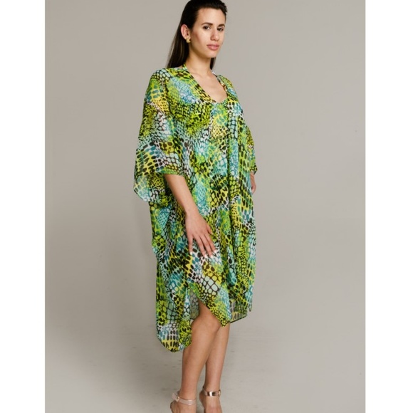 GREEN LEOPARD PRINT SHORT KAFTAN - Picture 2 of 3